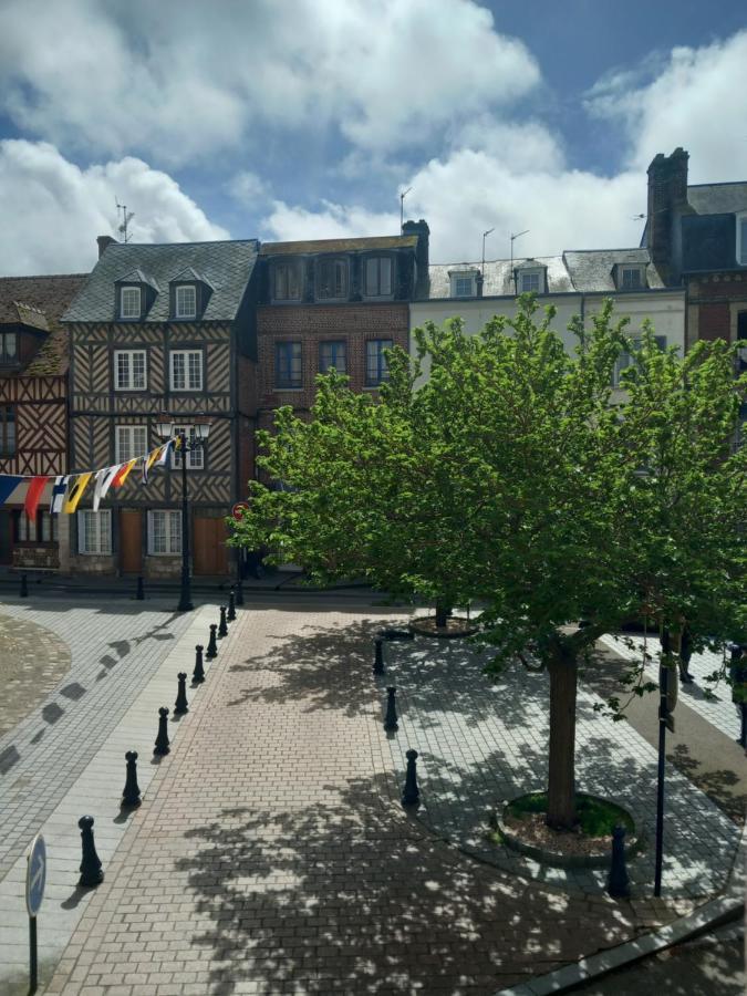 Apartamento Le Leon Honfleur Exterior foto
